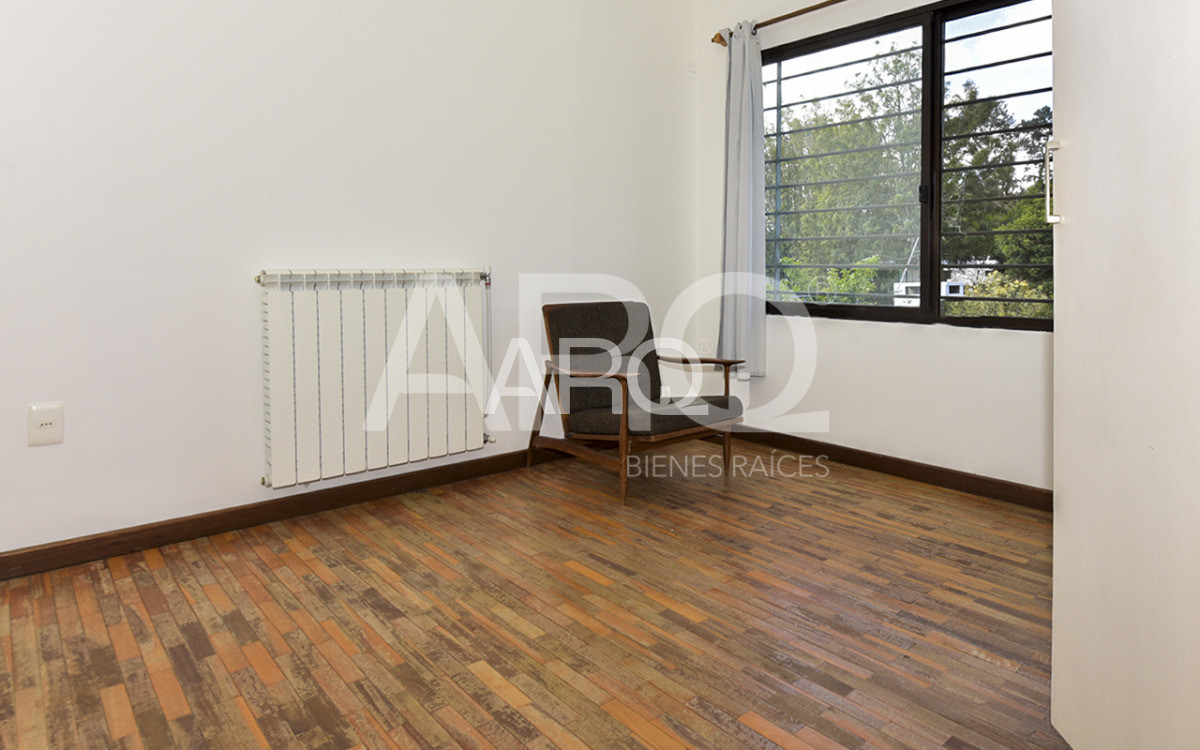 Casa ID.485 - Casa Pinar sur 3 dormitorios, servicio y piscina