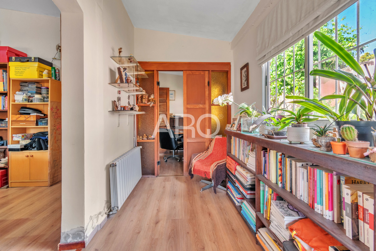Casa ID.398 - Pinar Sur zona comercial 2 dormitorios y servicio