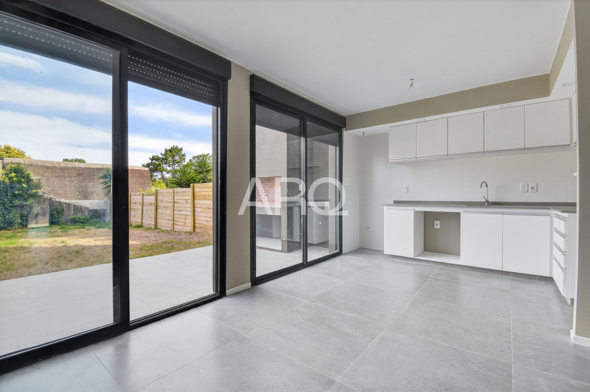 Casa ID.536 - 3 dormitorios en Parque de Solymar en PH