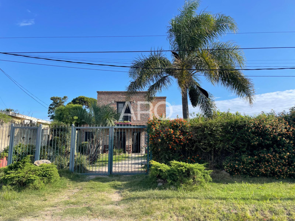 Casa ID.469 - Venta Hermosa Casa a pasos del Mar