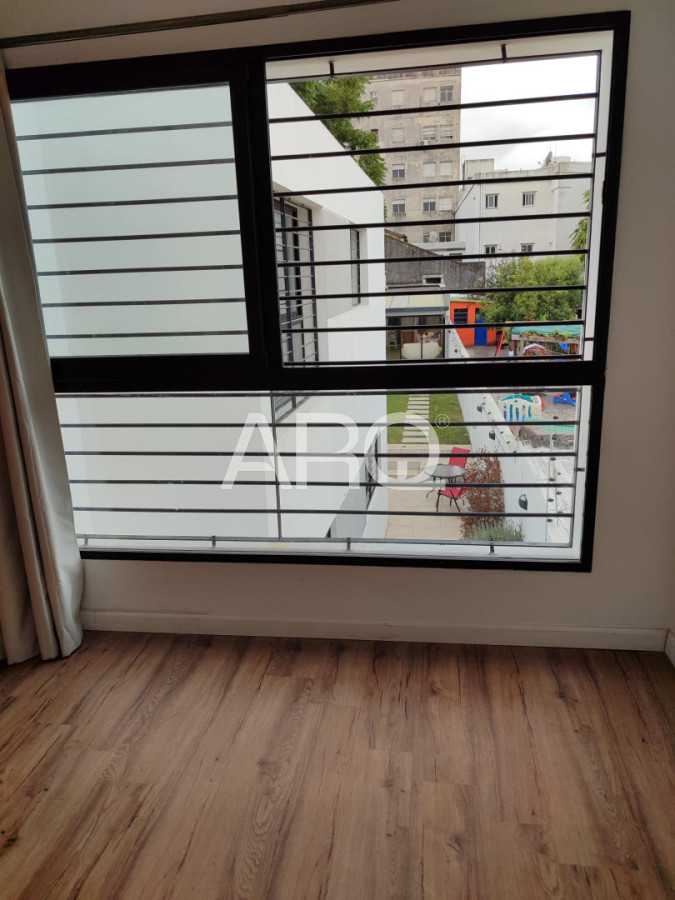 Casa ID.606 - 4 dormitorios y 4 baños en Pocitos