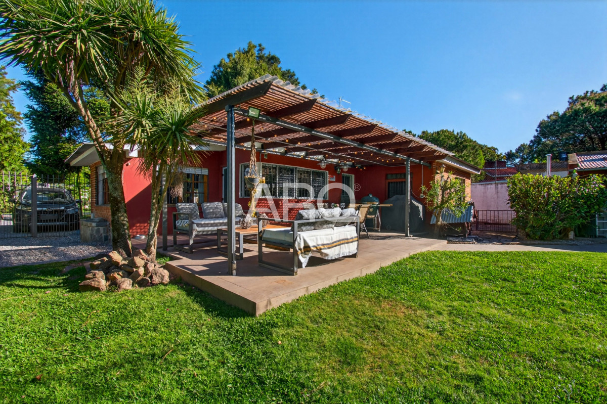 Casa ID.487 - Pinar sur, 3 dormitorios 4 baños, piscina