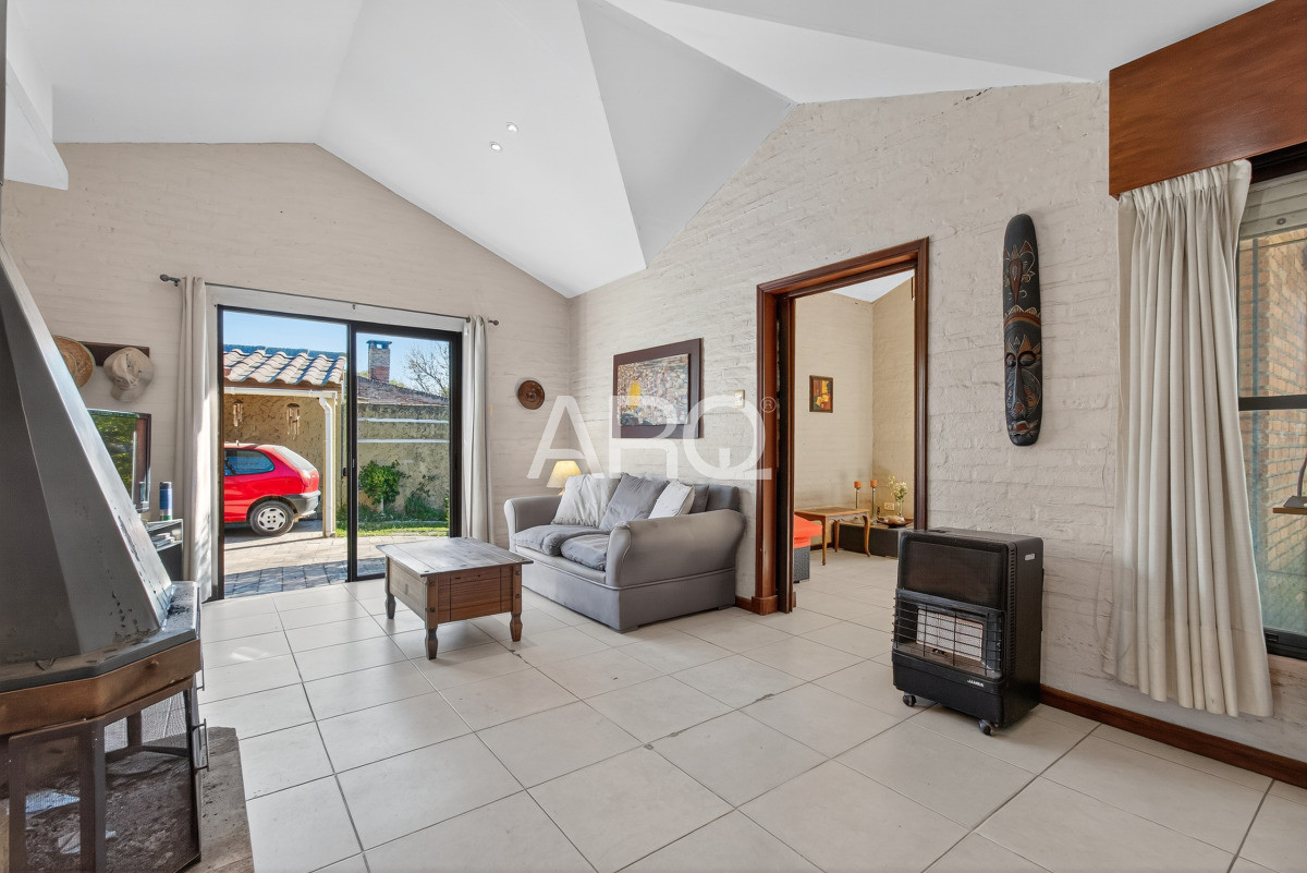 Casa ID.482 - Casa lomas de Solymar