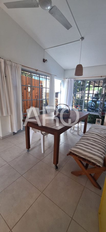 Casa ID.403 - Pinamar impecable estado 3 dormitorios 2 baños 