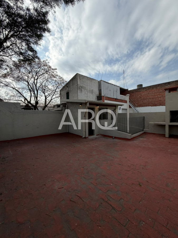 Casa ID.705 - HERMOSO PADRÓN ÚNICO TOTALMENTE RECICLADO, A ESTRENAR!!!