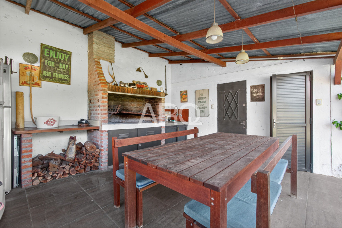 Casa ID.487 - Pinar sur, 3 dormitorios 4 baños, piscina