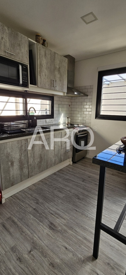 Casa ID.324 - HERMOSO PH EN MEDANOS DE SOLYMAR, 2 DORM, 2BAÑOS COMPLETOS,1 EN SUITE