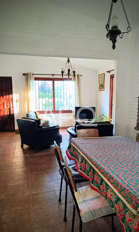Casa ID.399 - Shangrila Sur 3 dormitorios 2 baños