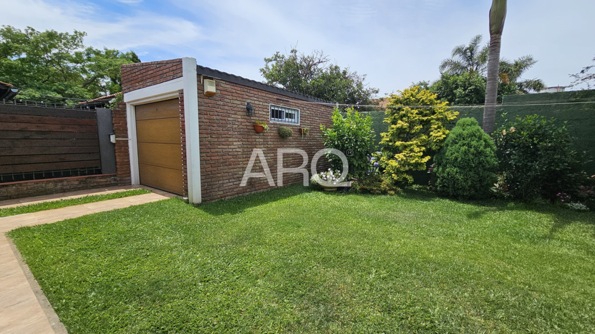 Casa ID.564 - 3 dormitorios y 2 baños en San José de Carrasco