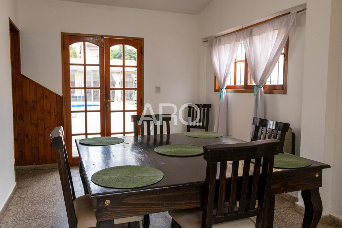 Casa ID.615 - Casa amplia en Santa Rita, Villa Carlos Paz, Argentina