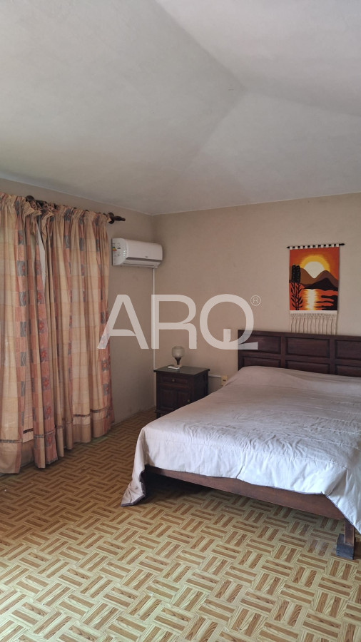 Casa ID.298 - Casa La Floresta 3 dormitorios 2 baños a pasos del mar!!