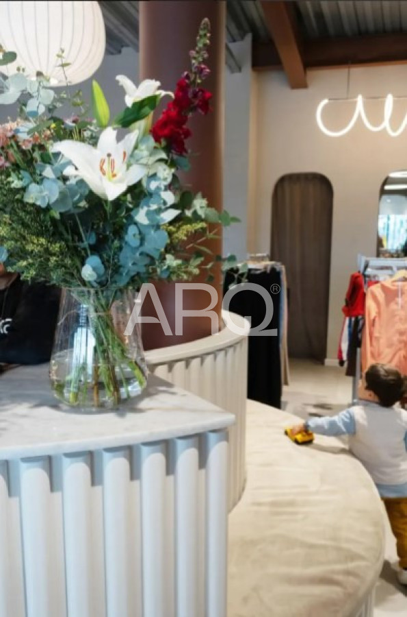 Local Comercial ID.597 - Local Comercial muy cerca del Shopping Costa Urbana.