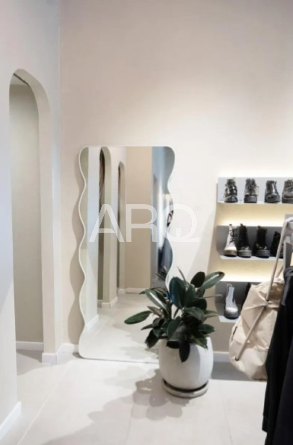 Local Comercial ID.597 - Local Comercial muy cerca del Shopping Costa Urbana.