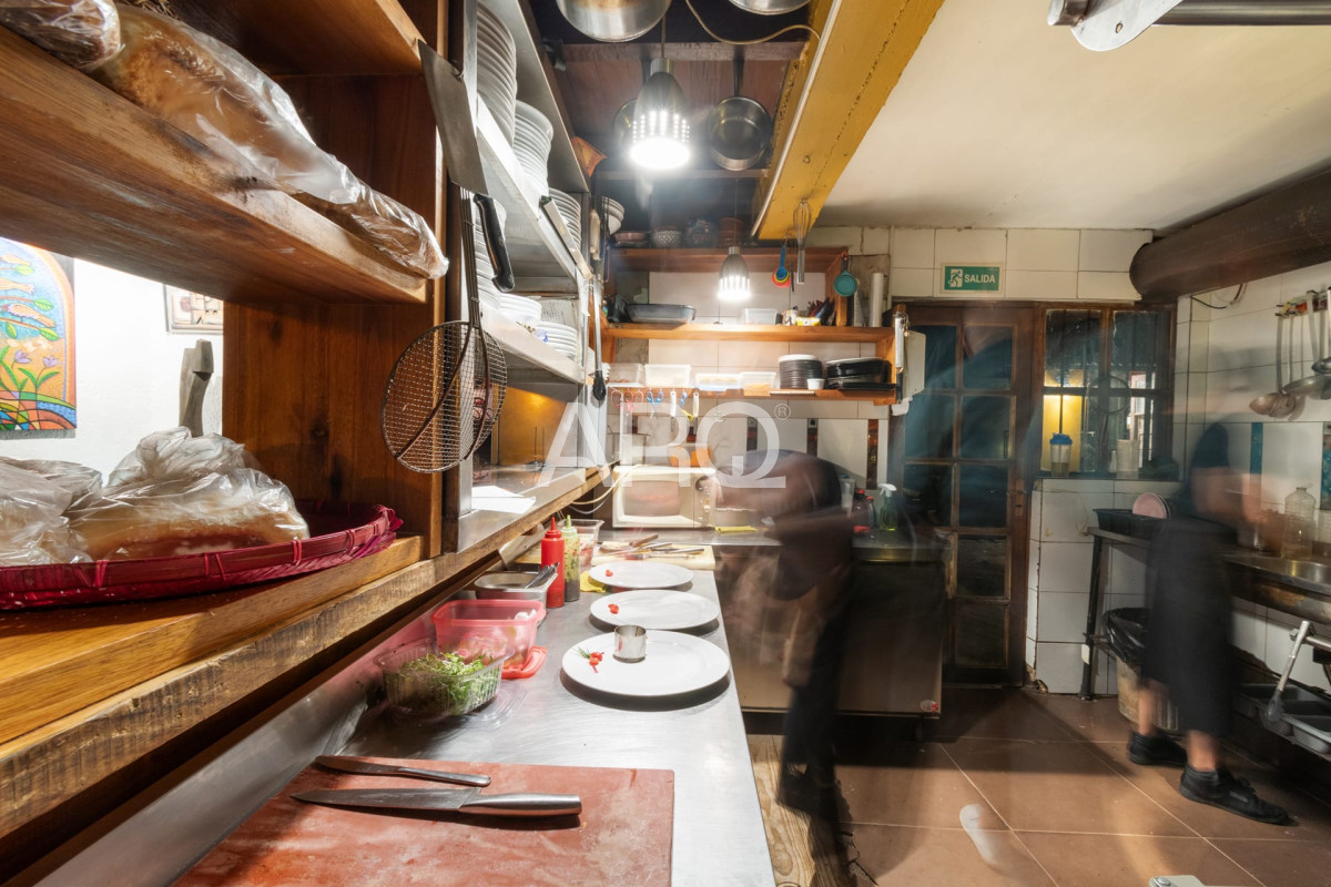 Local Comercial ID.437 - Fondo de negocio en Pinar. Sobre Rambla 