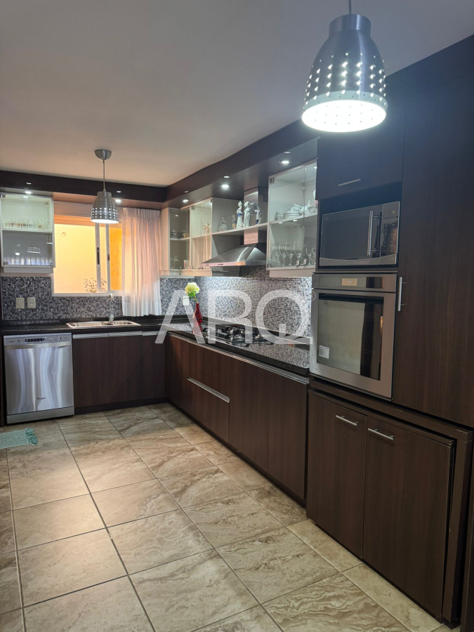 Local Comercial ID.454 - Ideal vivienda o consultorio 