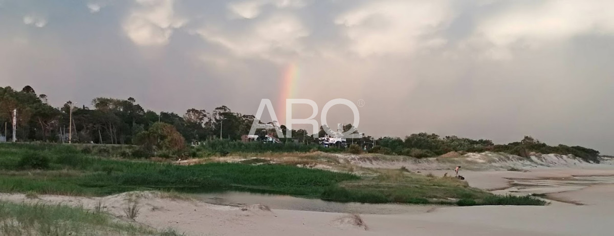 Terreno ID.397 - Frente al mar. Terreno en Barra de Carrasco sobre rambla