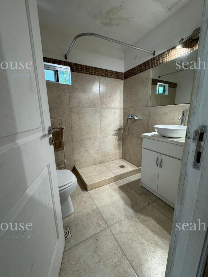 Casa Ref.1136 - Espectacular casa en venta Barrio Cordoba , Punta del Este, cerca de colegios, zona comercial y a 5 minutos de la playa