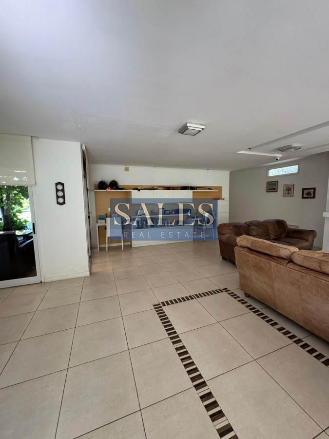 Casa ID.1107 - Espectacular casa en venta Barrio Cordoba , Punta del Este, cerca de colegios, zona comercial y a 5 minutos de la playa