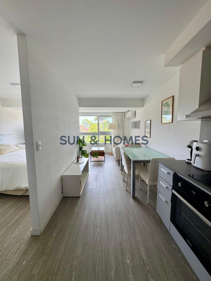 Apartamento ID.544 - Oportunidad de inversion ideal para vivir o para renta en Punta del Este 