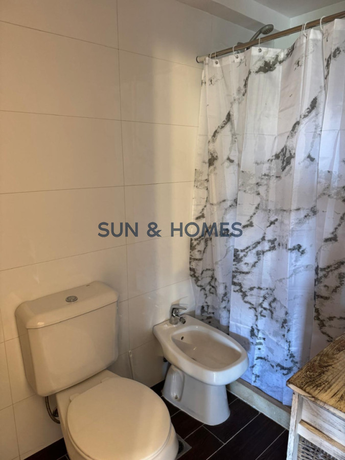 Apartamento ID.542 - Divino y cuidado apartamento en alquiler anual a dos cuadras de Aevenida Roosevelt