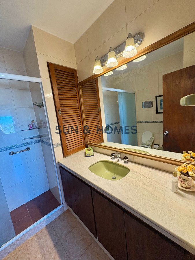Apartamento ID.528 - Divino Penthouse en venta sobre Roosevelt de 2 dormitorios