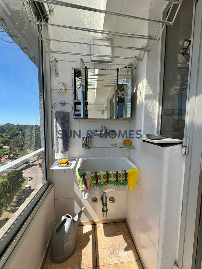 Apartamento ID.528 - Divino Penthouse en venta sobre Roosevelt de 2 dormitorios