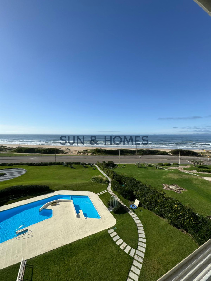 Apartamento ID.260 - Espectacular y exclusivo apartamento en venta con la mejor vista al mar y al amanecer en Punta del Este 