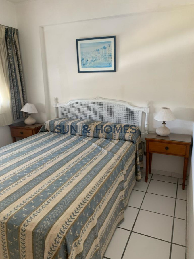 Apartamento ID.220 - Oportunidad apartamento en Punta del Este para aprovechar !!  Ideal para renta, como inversión o para vivir todo el año 2 dormitorios 2 baños