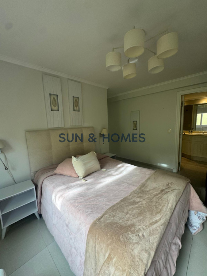 Apartamento ID.541 - OPORTUNIDAD divino apartamento con balcon y parrilla a una cuadra de la playa 