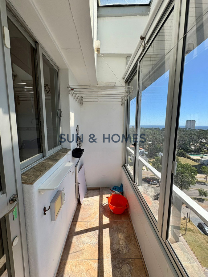 Apartamento ID.528 - Divino Penthouse en venta sobre Roosevelt de 2 dormitorios