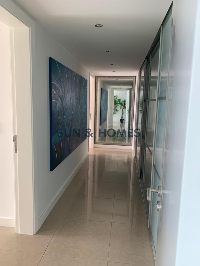 Apartamento ID.26 - Frente al mar, Espectacular apartamento esquinero disponible a la venta con divinas vistas panorámicas a los atardeceres de la mansa y Punta Ballena.