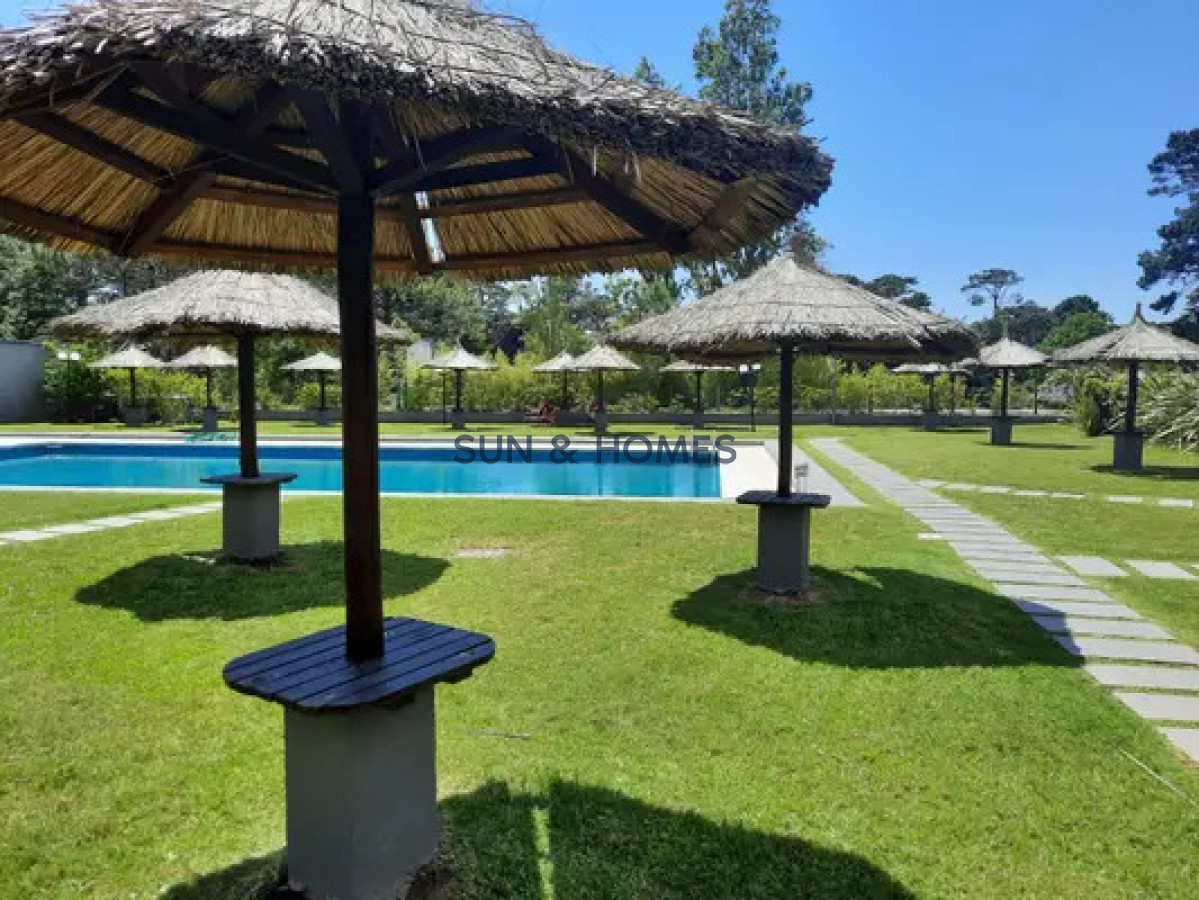 Apartamento ID.528 - Divino Penthouse en venta sobre Roosevelt de 2 dormitorios