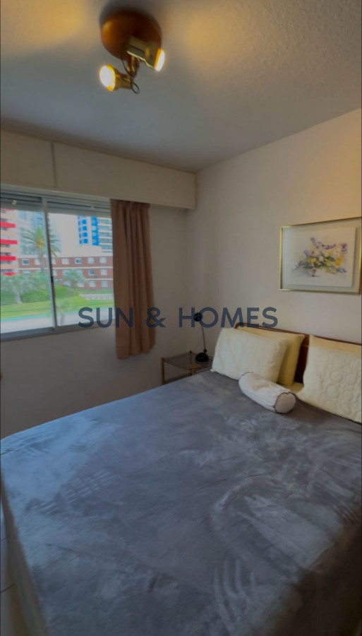 Apartamento ID.444 - Oportunidad apartamento en venta a 2 cuadras de Playa Brava y 3 de Playa Mansa