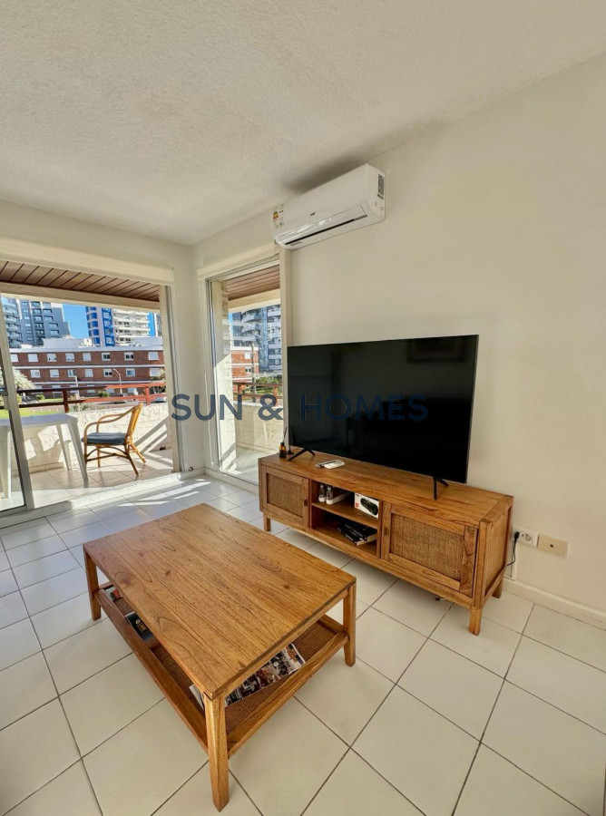 Apartamento ID.448 - OPORTUNIDAD excelente apartamento en venta sobre Chiverta en Punta del Este