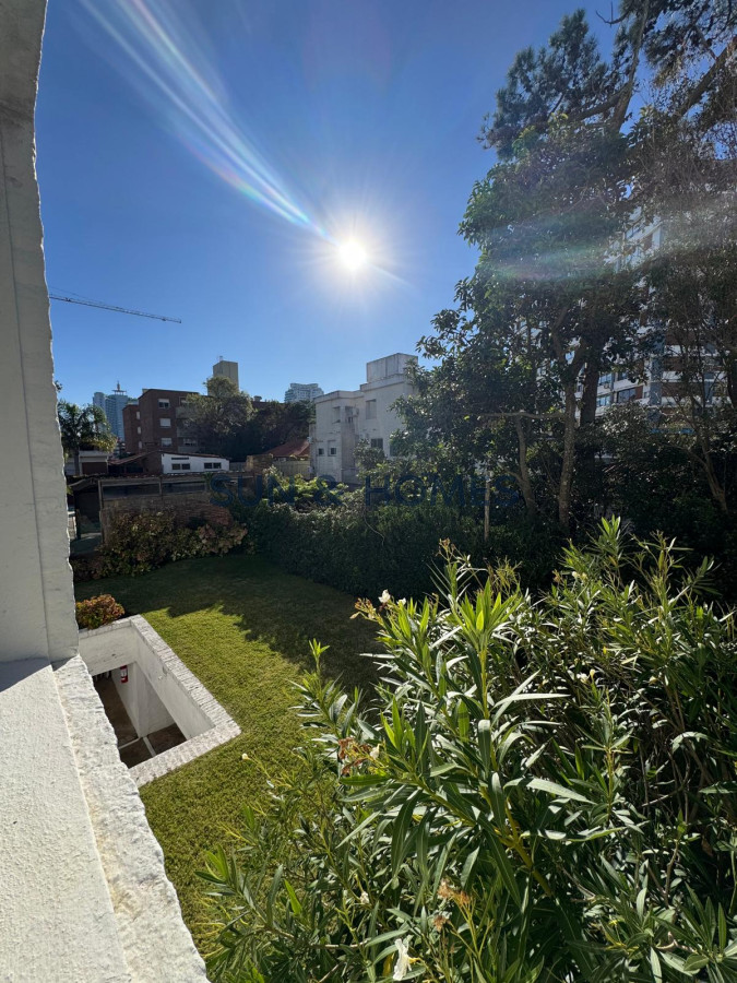 Apartamento ID.448 - OPORTUNIDAD excelente apartamento en venta sobre Chiverta en Punta del Este