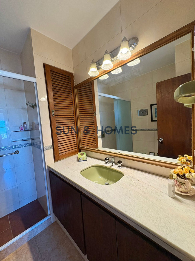 Apartamento ID.528 - Divino Penthouse en venta sobre Roosevelt de 2 dormitorios