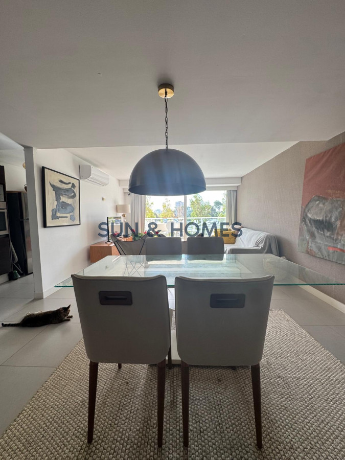 Apartamento ID.420 - Maravilloso apartamento en edificio Torre Yoo 3 dormitorios Punta del Este 