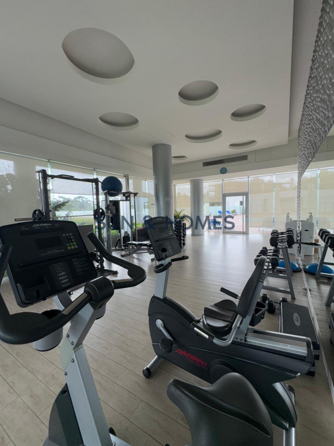 Apartamento ID.345 - Espectacular apartamento en venta en Alexander Boulevard de dos dormitorios , Punta del Este