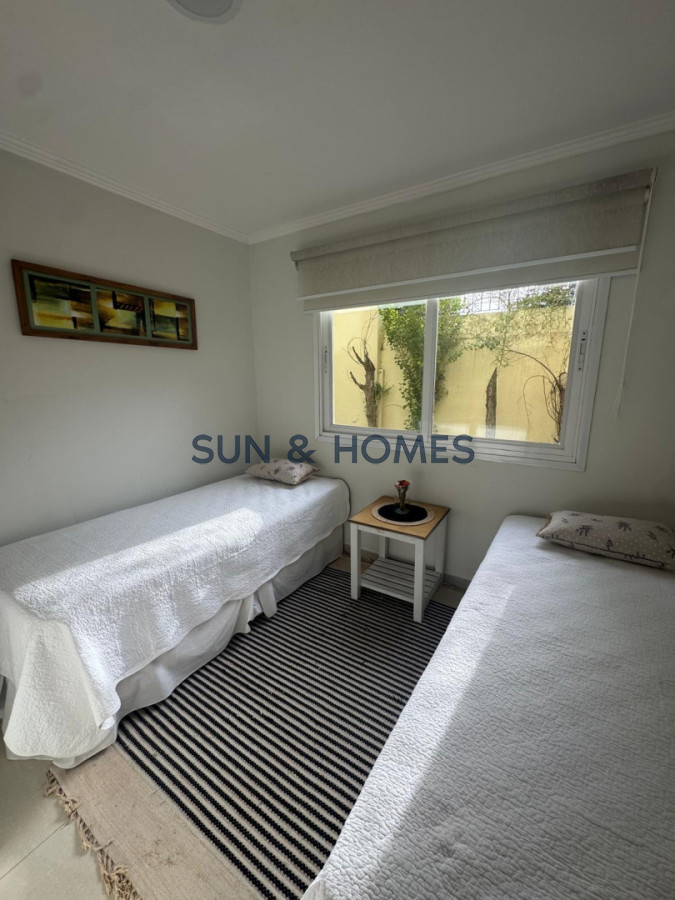 Apartamento ID.541 - OPORTUNIDAD divino apartamento con balcon y parrilla a una cuadra de la playa 