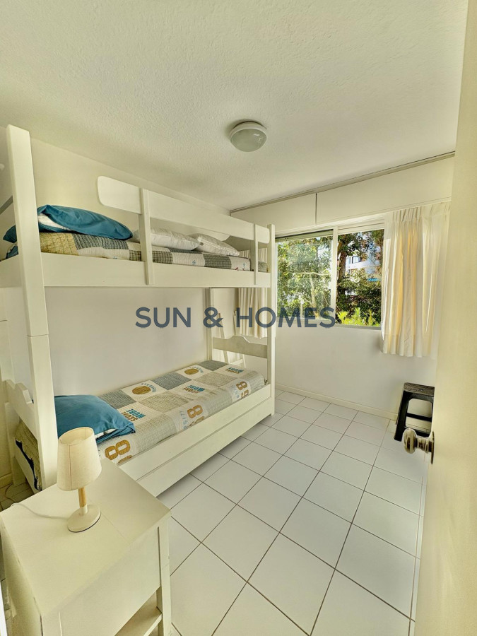 Apartamento ID.448 - OPORTUNIDAD excelente apartamento en venta sobre Chiverta en Punta del Este
