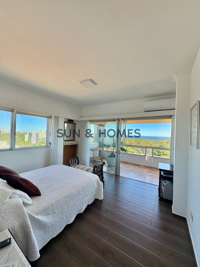 Apartamento ID.528 - Divino Penthouse en venta sobre Roosevelt de 2 dormitorios