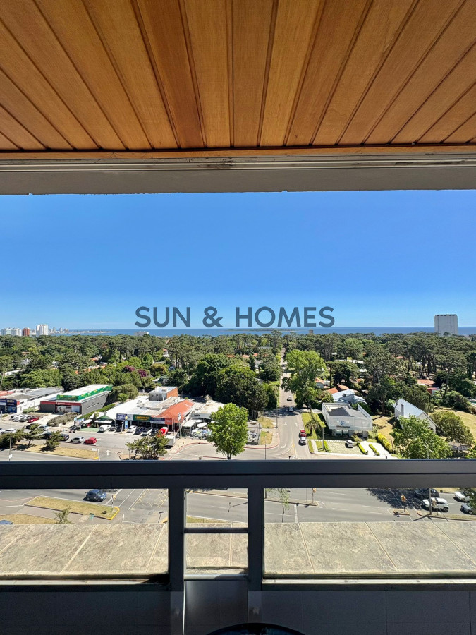 Apartamento ID.528 - Divino Penthouse en venta sobre Roosevelt de 2 dormitorios