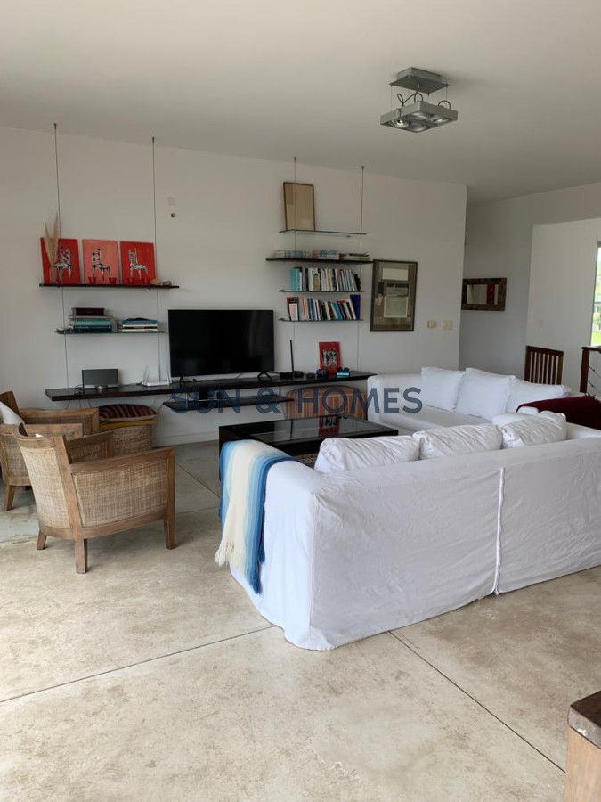 Casa ID.99 - Espectacular casa en barrio cerrado Terrazas del Cultural en Manantiales Punta del Este 