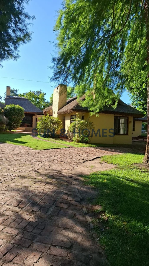 Casa ID.535 - Casa en alquiler anual en Piedras del Chileno , Punta del Este 