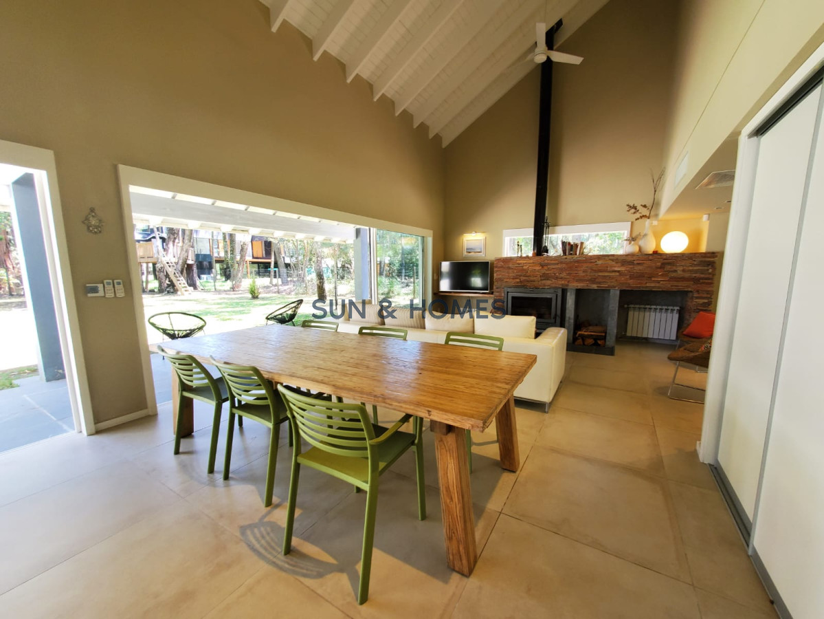 Casa ID.11 - Extraodinaria casa disponible en venta en barrio cerrado en Solanas, Punta del Este, barrio cerrado Design Village