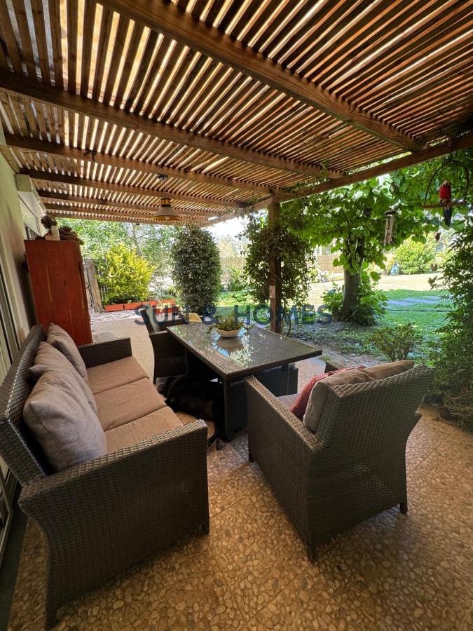 Casa ID.319 - Espectacular casa en venta Barrio Cordoba , Punta del Este, cerca de colegios, zona comercial y a 5 minutos de la playa