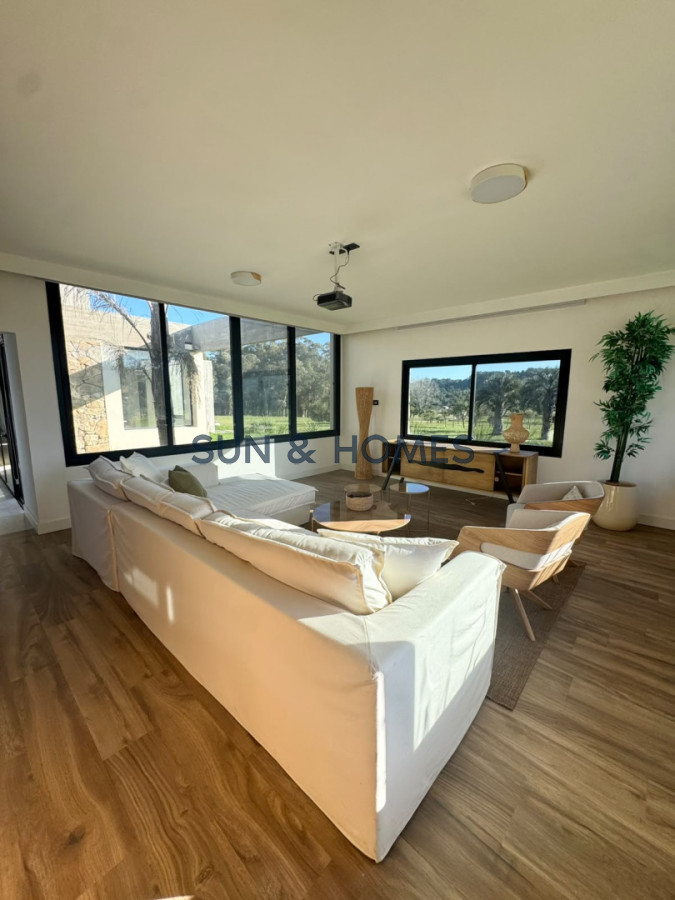 Casa ID.575 - Espectacular casa en venta en barrio cerrado La Jacinta, Punta Ballena
