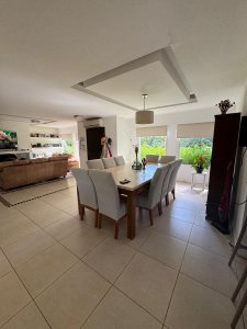 Espectacular casa en venta Barrio Cordoba , Punta del Este, cerca de colegios, zona comercial y a 5 minutos de la playa