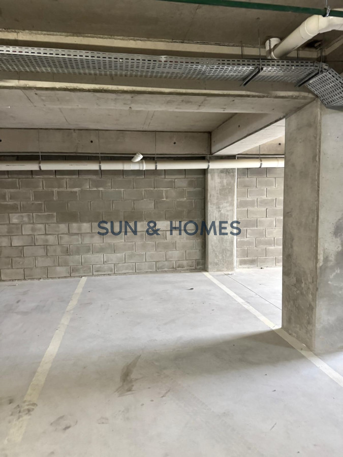 Local Comercial ID.492 - Cocheras NC en alquiler 