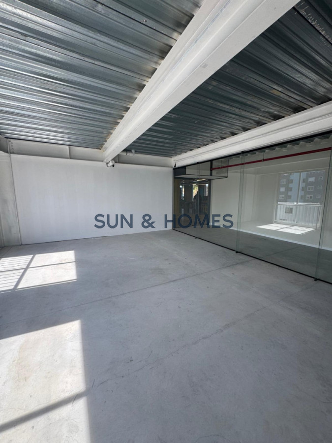 Local Comercial ID.584 - Oportunidad espacio de metros en alquiler para múltiples actividades 